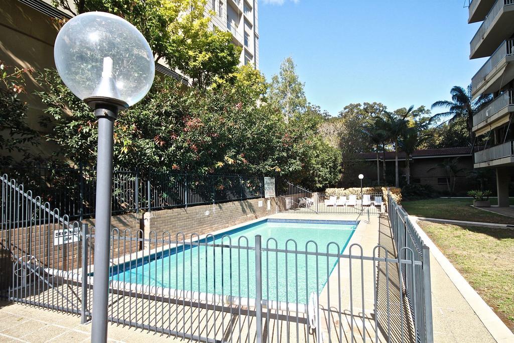 The Gardens Apartments ブリスベン エクステリア 写真